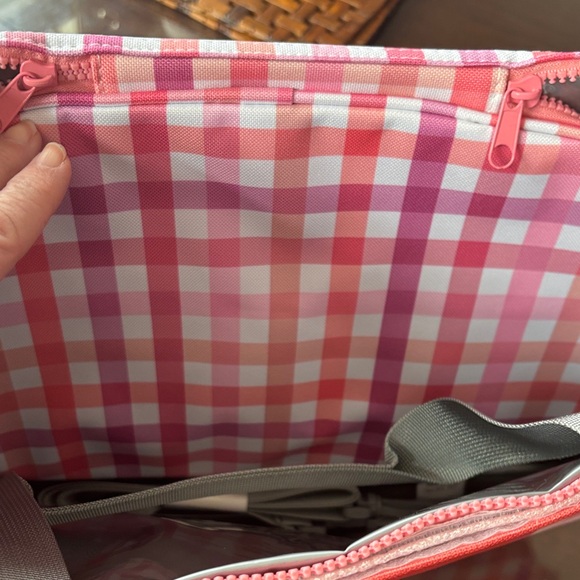 Vibrant MarleyLilly Insulated Cooler Tote Bag - Picture 4 of 10